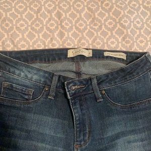 Jessica Simpson “Kiss Me Super Skinny” Jeans